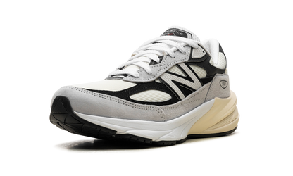 990v6 "Made in USA - Grey / Black" U990TG6